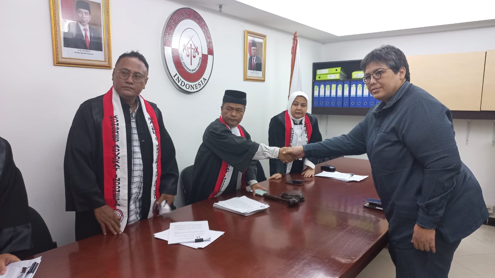 Sidang Etik Dewan Kehormatan Kongres Advokat Indonesia.