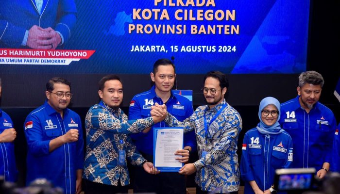 Terima Rekomendasi dari AHY, Robinsar-Fajar Resmi Diusung Partai Demokrat di Pilkada Cilegon 2024