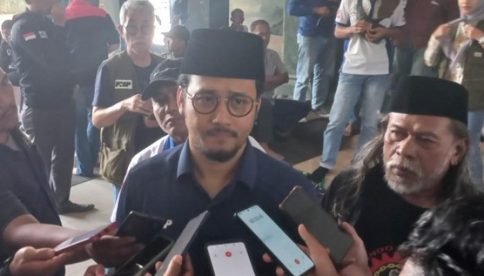 Dialog Bersama Buruh, Fajar Hadi Prabowo Ingin Tingkatkan Kesejahteraan Pekerja di Cilegon