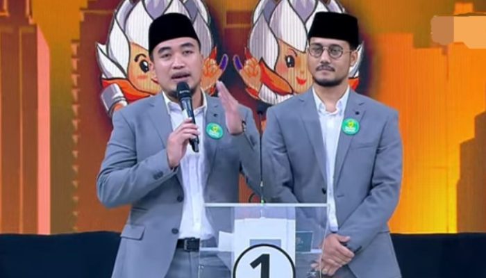 Robinsar-Fajar Kuasai Panggung Debat Pilkada Cilegon 2024