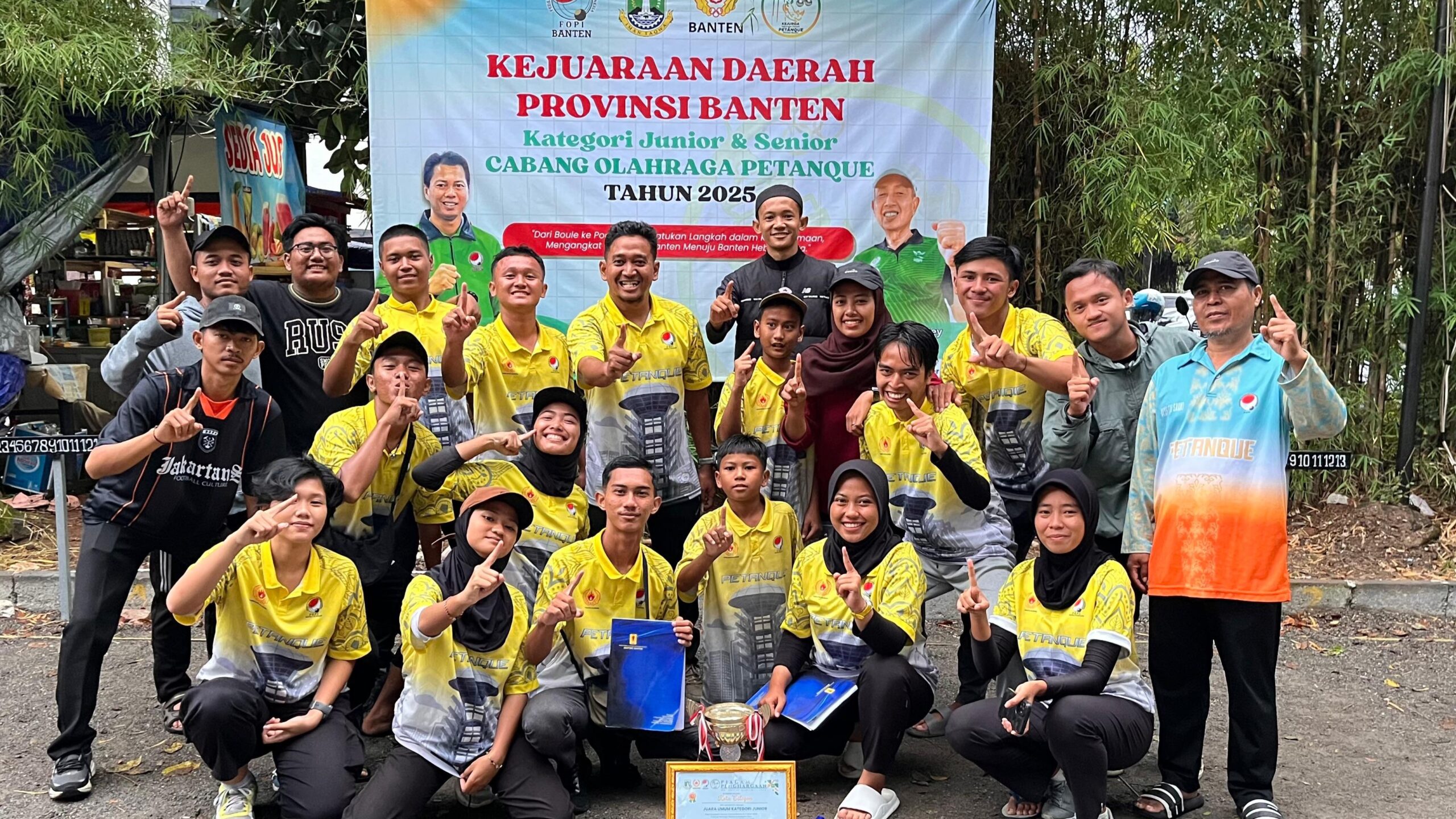 Tim junior FOPI Kota Cilegon sabet juara umum pada Kejurda Petanque Banten 2025.