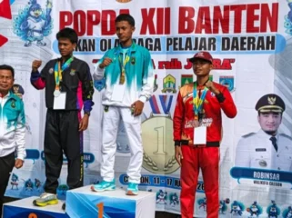 Kontingen Cabor Atletik Kota Cilegon Raup 3 Medali Emas dan 1 Perak di hari pertama.
