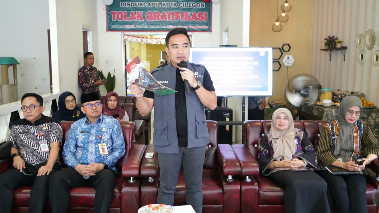Targetkan 30 Persen pada September, Robinsar Minta RT/RW Aktif Dorong Aktivasi IKD